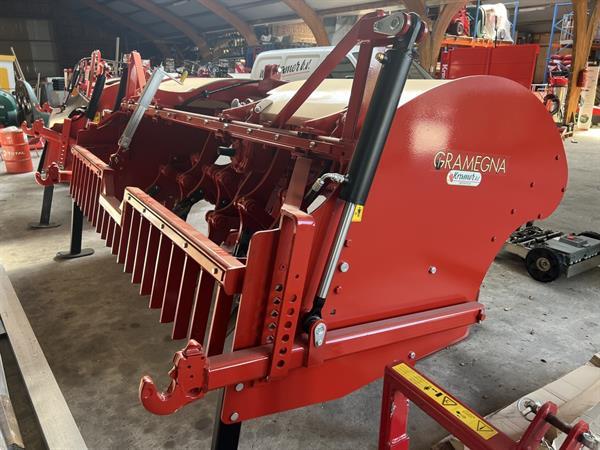 Grote foto gramegna type 36 x 300 met hef nieuw agrarisch akkerbouw
