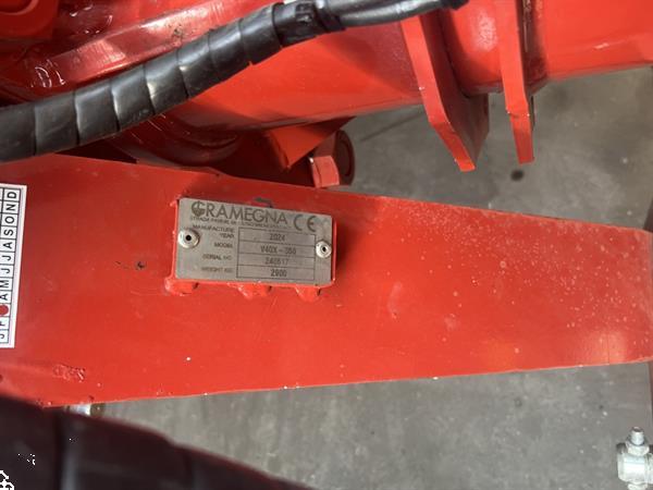 Grote foto gramegna type 40x 350 agrarisch akkerbouw