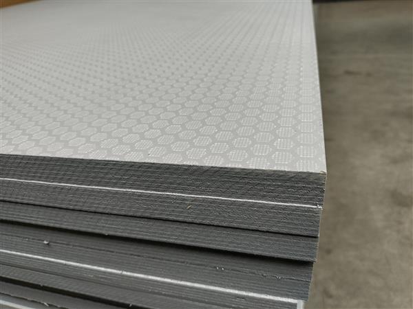 Grote foto betonplex hexa grijs bruin berken 18mm 125x250cm doe het zelf en verbouw hout en planken