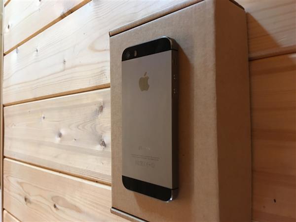 Grote foto opruiming apple iphone 5s 16gb 4 activation lock telecommunicatie apple iphone