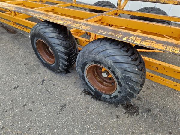 Grote foto keulmac transportwagen kantelwagen voor het oogsten in 4 kisten van max 160 cm agrarisch aanhangwagens