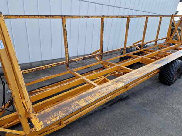 Grote foto keulmac transportwagen kantelwagen voor het oogsten in 4 kisten van max 160 cm agrarisch aanhangwagens
