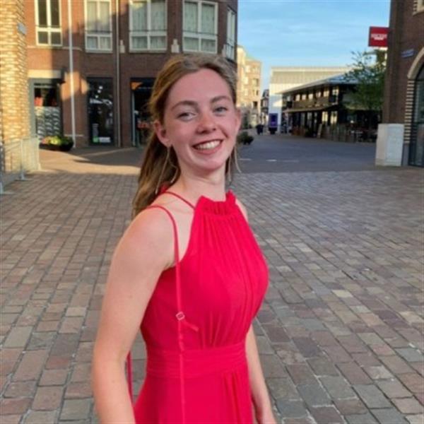 Grote foto geile lina bot uit haarzuilens wil jou erotiek vrouw zoekt mannelijke sekspartner