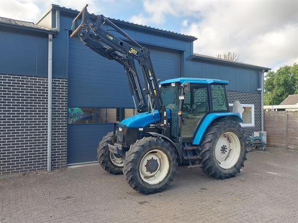 Grote foto new holland ts 90 met voorlader agrarisch tractoren