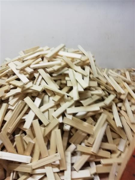 Grote foto aanmaakhoutjes te koop tuin en terras openhaardhout