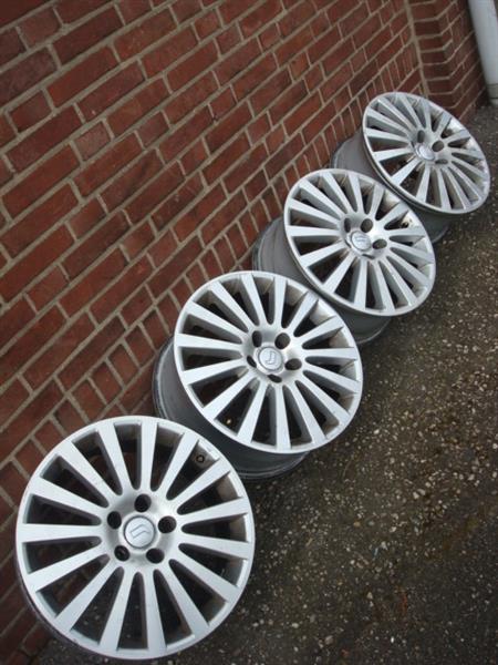 Grote foto 17 inch originele alfa romeo velgen steek 5x110 auto onderdelen banden en velgen