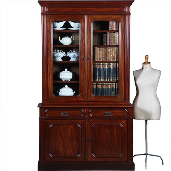 Grote foto franse boekenkast bibliotheekkast of servieskast ca 1875 die ook als servieskast wil functioneren antiek en kunst stoelen en banken