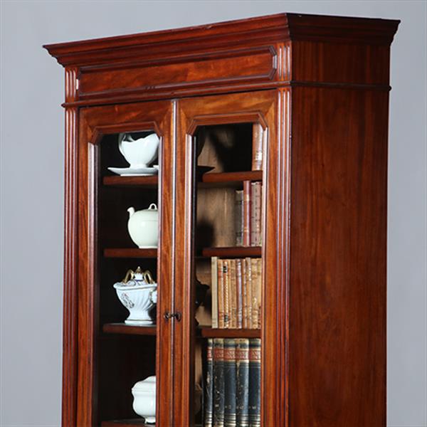 Grote foto franse boekenkast bibliotheekkast of servieskast ca 1875 die ook als servieskast wil functioneren antiek en kunst stoelen en banken