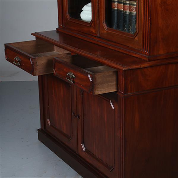 Grote foto franse boekenkast bibliotheekkast of servieskast ca 1875 die ook als servieskast wil functioneren antiek en kunst stoelen en banken