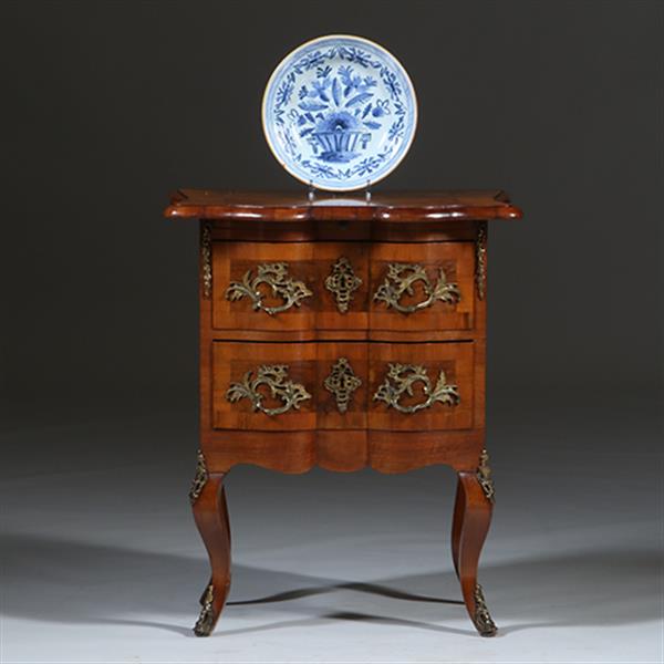 Grote foto kleine orgel gebogen commode ca 1750 met schrijfblad of schenkblad wortelnoten no.303010 antiek en kunst overige in antiek gebruiksvoorwerpen