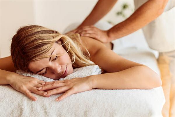 Grote foto massage erotische eventueel voor de vrouw. erotiek man zoekt vrouwelijke sekspartner