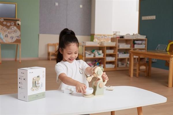 Grote foto houten mixer set speelgoed keukenmachine met accessoires houten mixer set kinderen en baby overige