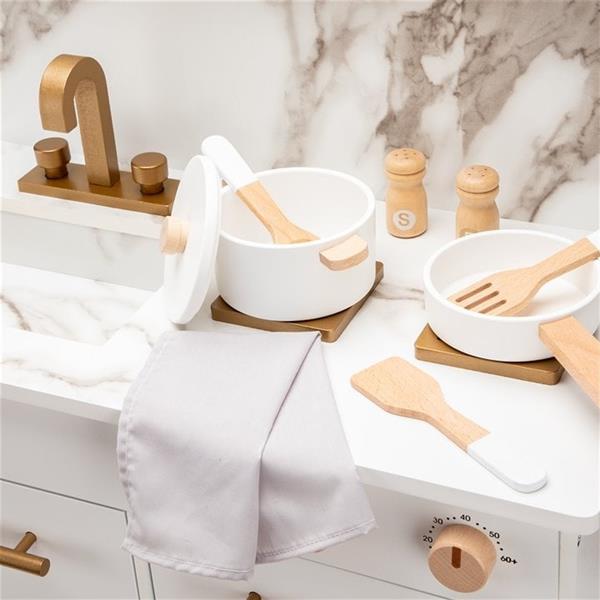 Grote foto houten kinderkeuken met marmer wit met accessoires wit marble kinderen en baby overige