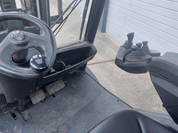 Grote foto linde h30d triplo agrarisch heftrucks