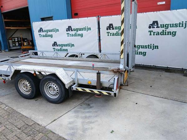 Grote foto atec machinetransporter agrarisch aanhangwagens