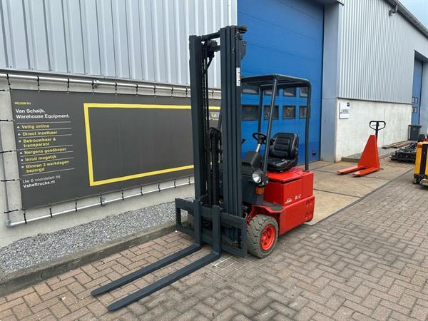 Grote foto vs 22274 elektrische triplex heftruck linde e12 sideshift agrarisch heftrucks