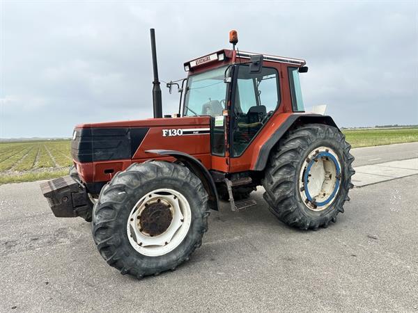 Grote foto fiat f130 agrarisch tractoren