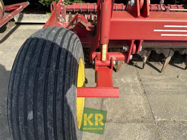 Grote foto lely overig 693734 agrarisch akkerbouw