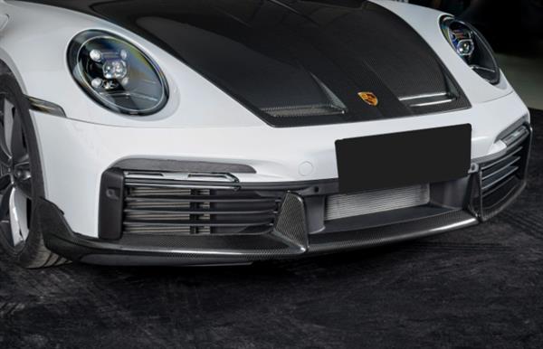 Grote foto dit betreft een porsche 911 992 turbo s carbon voorlip splitter sport design bumper auto onderdelen tuning en styling