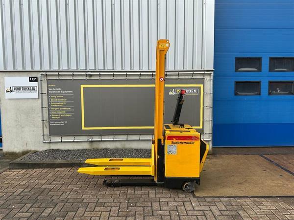 Grote foto vs 22275 elektrische stapelaar jungheinirch 3700mm doe het zelf en verbouw hefwerktuigen