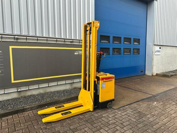 Grote foto vs 22275 elektrische stapelaar jungheinirch 3700mm doe het zelf en verbouw hefwerktuigen