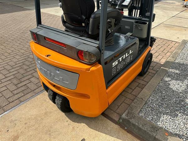 Grote foto vs 22278 elektrische triplex heftruck still r20 15 sideshift agrarisch heftrucks