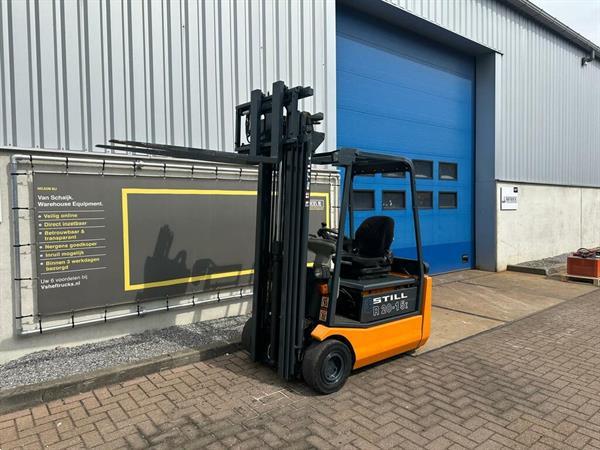 Grote foto vs 22278 elektrische triplex heftruck still r20 15 sideshift agrarisch heftrucks