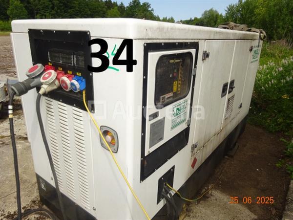 Grote foto 1 generatorset met het merk innesol sun. 2m80 1m10 1m60 doe het zelf en verbouw ijzerwaren en bevestigingsmiddelen