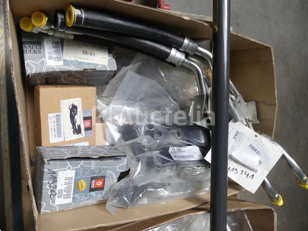 Grote foto nieuwe reserveonderdelen voor renault midlum 180 dxi doe het zelf en verbouw overige doe het zelf en verbouw
