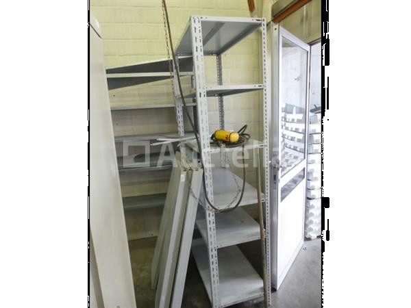 Grote foto ref 001 metalen planken doe het zelf en verbouw hefwerktuigen