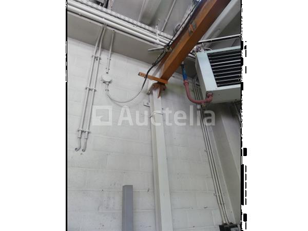 Grote foto ref 008 elektrische takel op draagbalken doe het zelf en verbouw hefwerktuigen