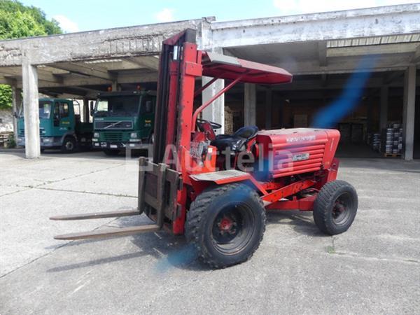 Grote foto manitou internationale mc6h vorkheftruck agrarisch heftrucks