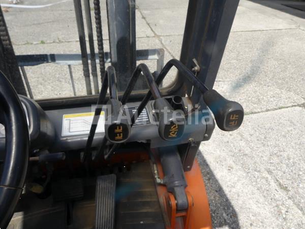Grote foto heli cpcd 25 vorkheftruck agrarisch heftrucks