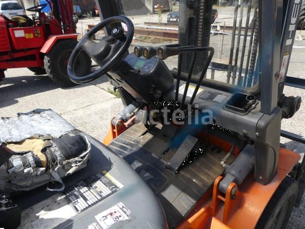 Grote foto heli cpcd 25 vorkheftruck agrarisch heftrucks