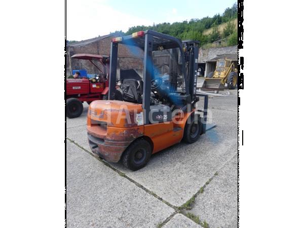 Grote foto heli cpcd 25 vorkheftruck agrarisch heftrucks