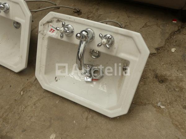 Grote foto 2 wastafels doe het zelf en verbouw onderdelen en accessoires