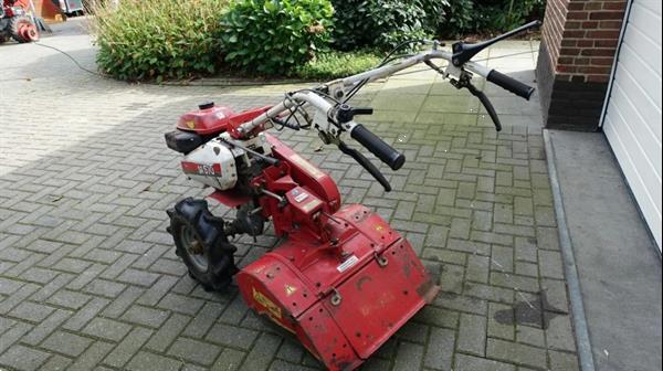 Grote foto iseki sa570 met tielburger frees agrarisch tractoren