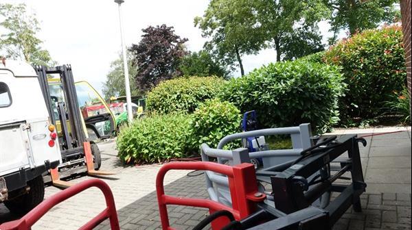 Grote foto vtm rbs 1500 balenklem met euro aansluiting agrarisch hooibouw