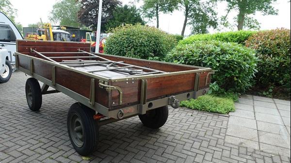 Grote foto nv nederlandse machinefabriek hembrug zaandam schamel met 3x dissel voor tractor 1 en 2 paards agrarisch aanhangwagens