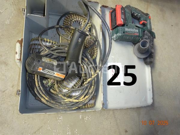 Grote foto 1 accu aangedreven boormachine met accu maar zonder oplader metabo bh12 bl16 1 holz he spijkermachi doe het zelf en verbouw gereedschappen en machines