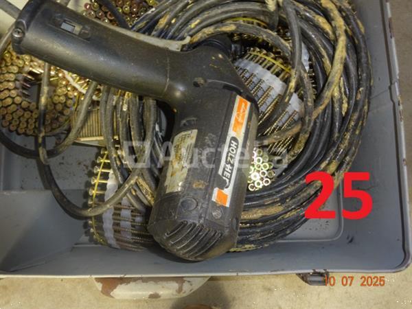 Grote foto 1 accu aangedreven boormachine met accu maar zonder oplader metabo bh12 bl16 1 holz he spijkermachi doe het zelf en verbouw gereedschappen en machines