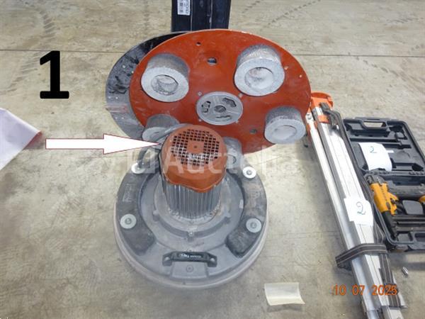 Grote foto 1 parket of betonschuurmachine afhankelijk van de schijven van het merk raimondi doe het zelf en verbouw gereedschappen en machines