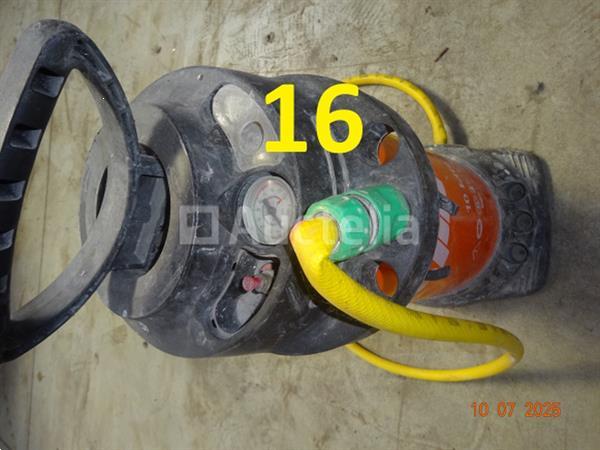 Grote foto 1 x 10l spit waterpomp doe het zelf en verbouw gereedschappen en machines