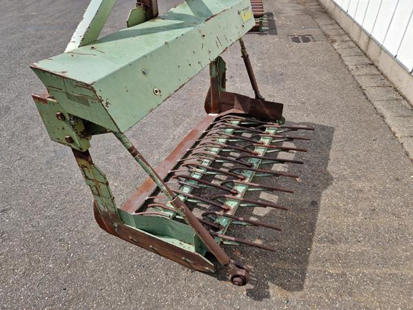 Grote foto compact beddenrooimachine 142 cm agrarisch oogstmachines