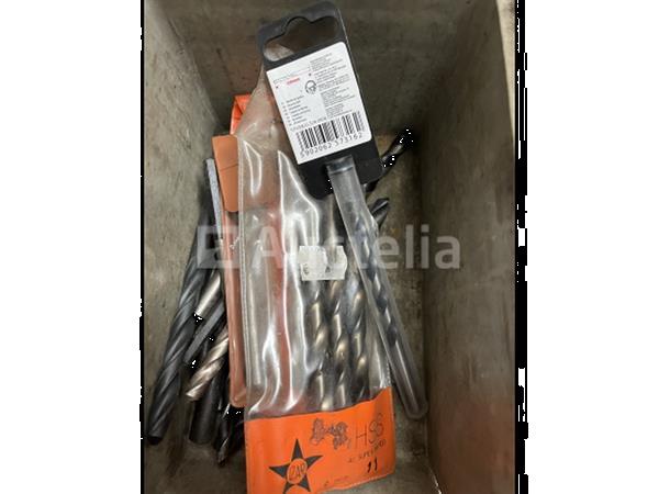 Grote foto 30 metaalboren en 1 sds boor doe het zelf en verbouw gereedschappen en machines