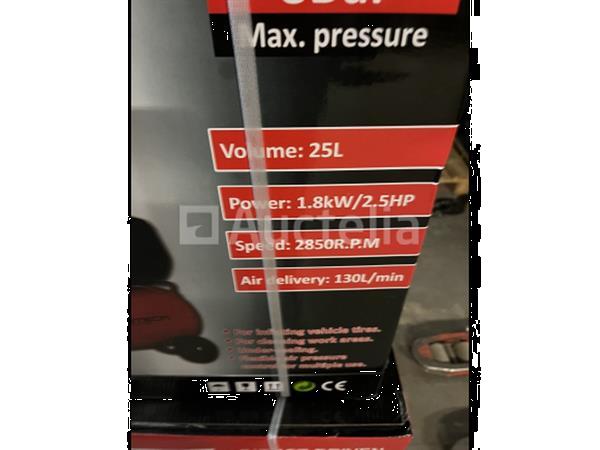 Grote foto compressor 25 liter powertech pt 25l doe het zelf en verbouw gereedschappen en machines