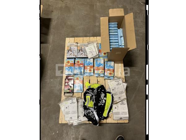 Grote foto partij hondenartikelen doe het zelf en verbouw gereedschappen en machines