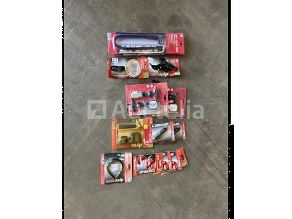 Grote foto diverse carpoint auto en fiets onderdelen doe het zelf en verbouw gereedschappen en machines