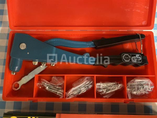 Grote foto osji popnageltang riverteertang doe het zelf en verbouw gereedschappen en machines