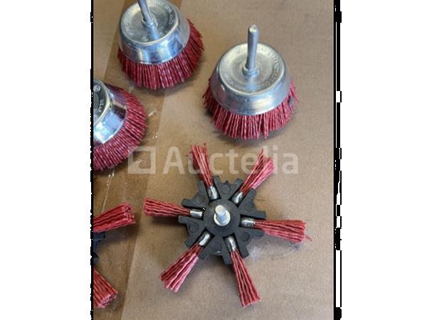 Grote foto nylon borstels doe het zelf en verbouw gereedschappen en machines